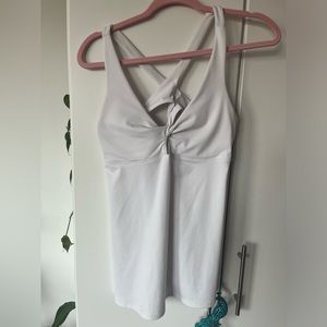 🏋️‍♀️ Cute workout top